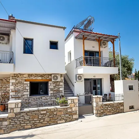 Apartment σε πετρινο σπιτι Potos