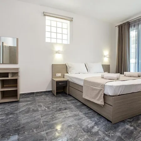 σε πετρινο σπιτι *